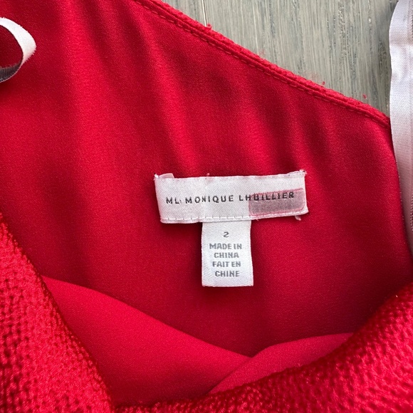 ML Monique Lhuillier One Shoulder Satin Gown Red Maxi Dress Long Sleeve - Size 2 - Picture 5 of 13